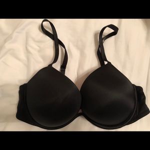 PINK Victoria’s Secret bra